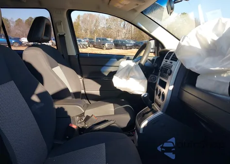 2008 Jeep Compass Sport из США, поврежденный, VIN 1J8FT47W78D683217